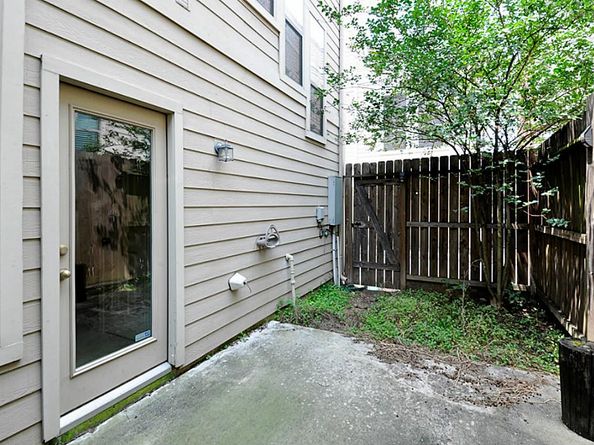2366 Bastrop Street, Houston TX 77004