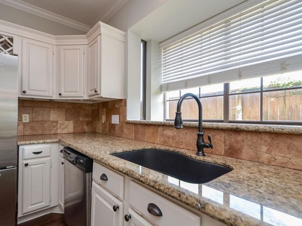 6831 Hollow Hearth Drive, Houston TX 77084