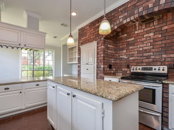 6831 Hollow Hearth Drive, Houston TX 77084