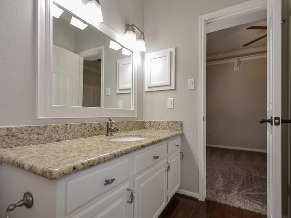 6831 Hollow Hearth Drive, Houston TX 77084