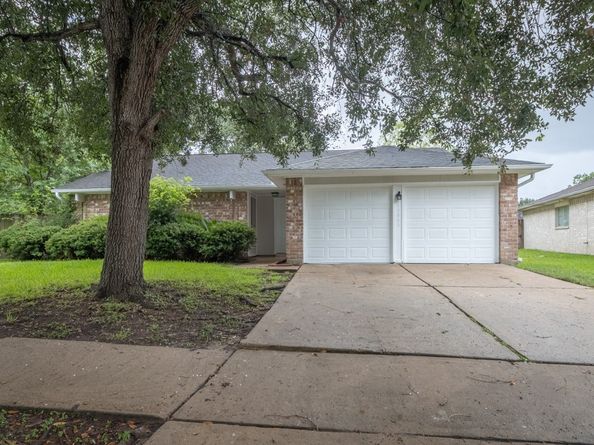 15803 Cerca Blanca Drive, Houston TX 77083