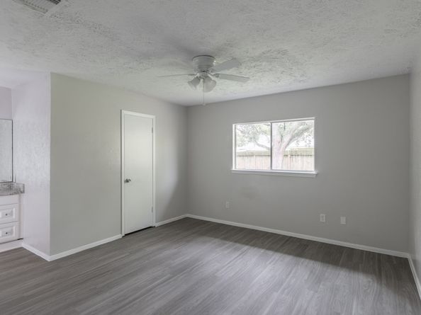 15803 Cerca Blanca Drive, Houston TX 77083