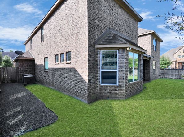 14105 N Lake Branch Lane Lane, Houston TX 77044