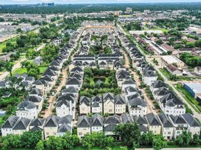 10910 Wrenwood Green, Houston TX 77043