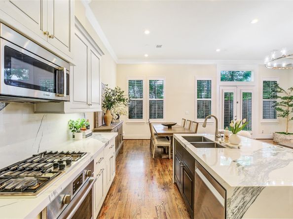 10910 Wrenwood Green, Houston TX 77043