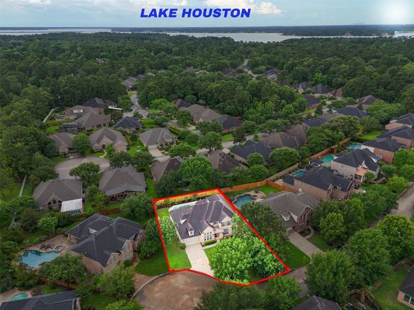 6014 Shady Birch Hollow, Houston TX 77345