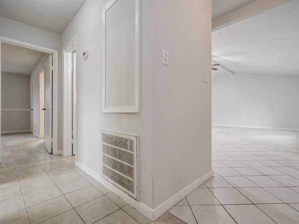 9806 Charter Ridge Drive, Houston TX 77070