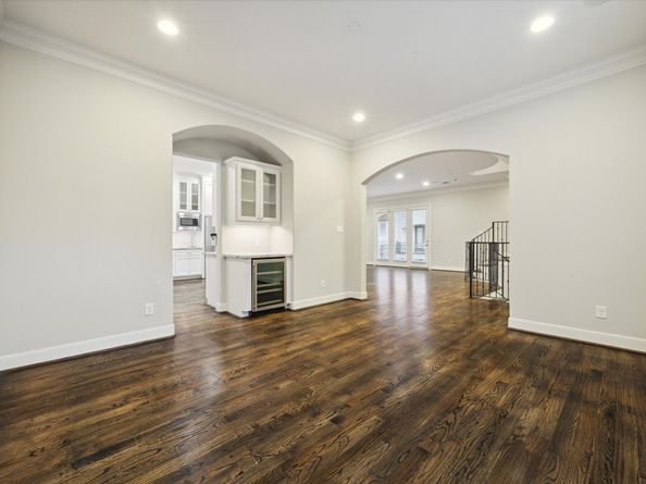 6008 Potomac Park Drive, Houston TX 77057