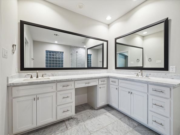 6008 Potomac Park Drive, Houston TX 77057