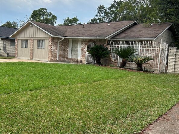 7618 Kellwood Drive, Houston TX 77040