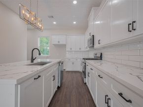 2206 Hoskins Drive, Houston TX 77080