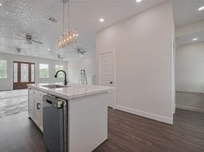 2206 Hoskins Drive, Houston TX 77080