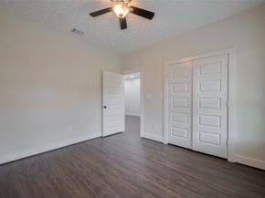 2206 Hoskins Drive, Houston TX 77080