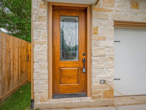 2206 Hoskins Drive, Houston TX 77080