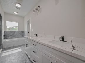 2206 Hoskins Drive, Houston TX 77080