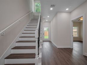 2206 Hoskins Drive, Houston TX 77080