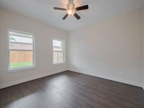 2206 Hoskins Drive, Houston TX 77080
