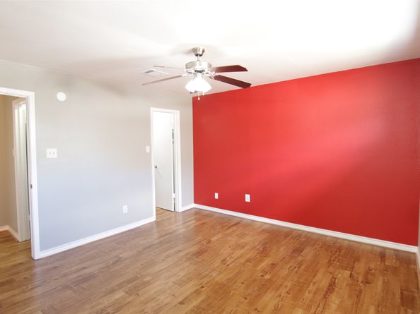 4150 Belle Park Drive 4150, Houston TX 77072
