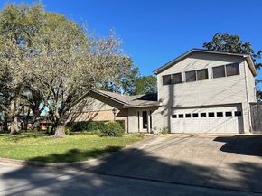 2002 Shadow Bend Drive, Houston TX 77043