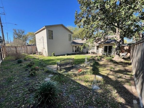 2002 Shadow Bend Drive, Houston TX 77043