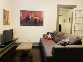 1910 Blodgett Street, Houston TX 77004