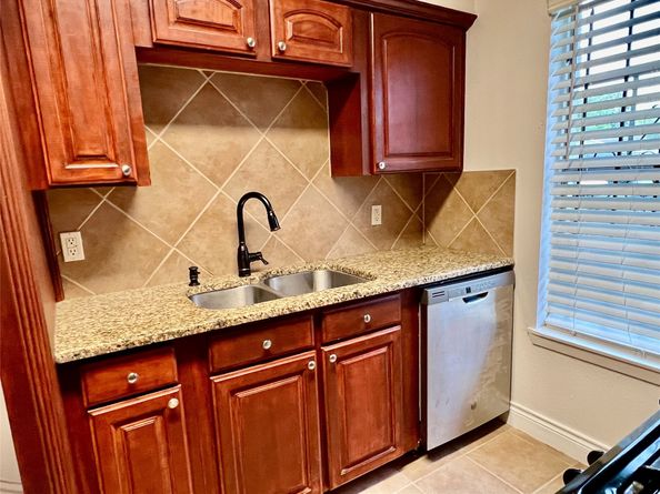 12110 Murr Way, Houston TX 77048