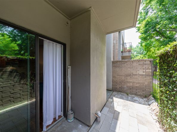 10811 Richmond Avenue 8, Houston TX 77042