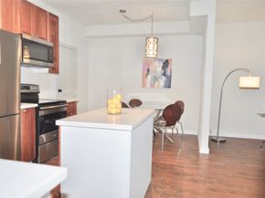 10811 Richmond Avenue 8, Houston TX 77042