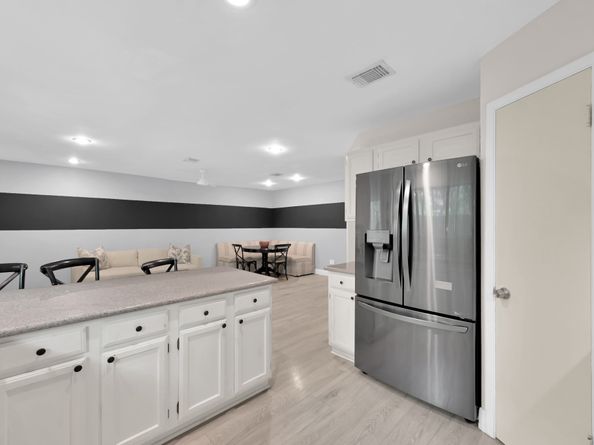 58 Sandpebble Drive, Spring TX 77381