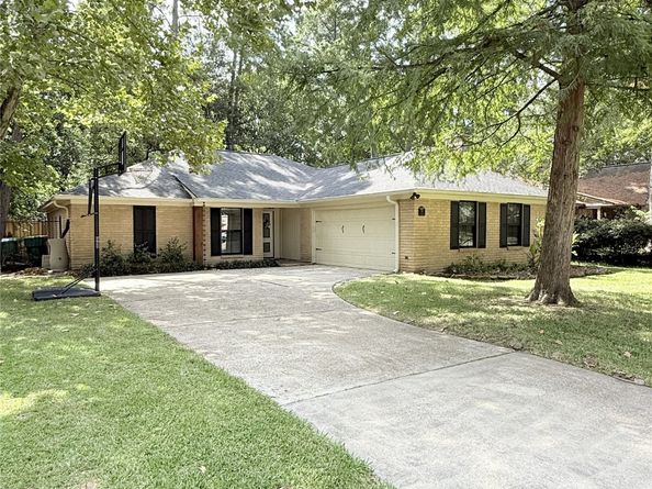 58 Sandpebble Drive, Spring TX 77381
