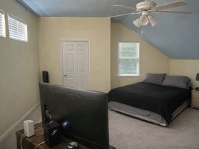 51 N Country Gate Circle, Conroe TX 77384
