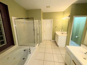 51 N Country Gate Circle, Conroe TX 77384