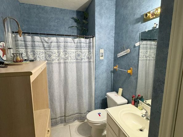 51 N Country Gate Circle, Conroe TX 77384
