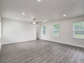 7713 St Lo Road, Houston TX 77033