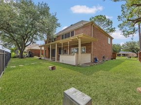 7915 Capri Circle, Houston TX 77095