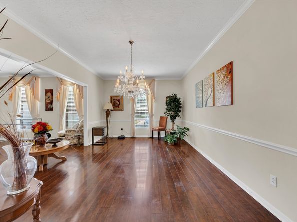 7915 Capri Circle, Houston TX 77095