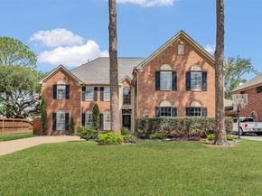 7915 Capri Circle, Houston TX 77095