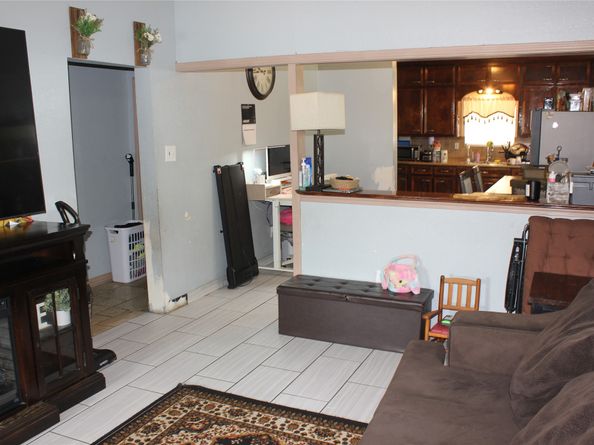 7926 Mendez Street, Houston TX 77029