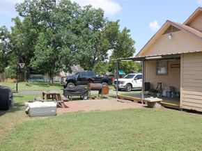 7926 Mendez Street, Houston TX 77029