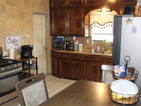 7926 Mendez Street, Houston TX 77029