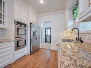 901 W 21st Street, Houston TX 77008