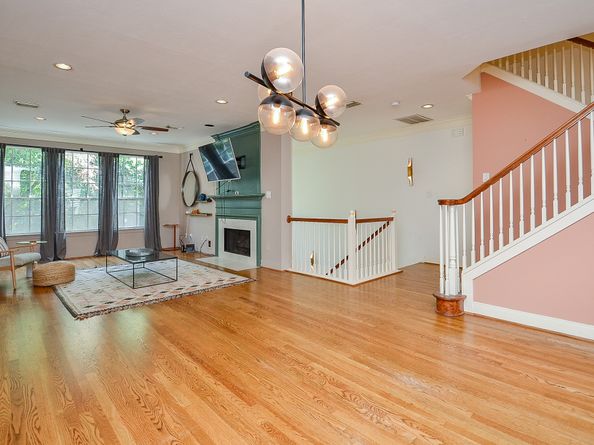 208 Bremond Street, Houston TX 77006