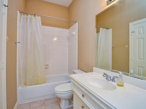 208 Bremond Street, Houston TX 77006