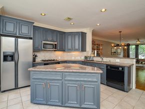 208 Bremond Street, Houston TX 77006