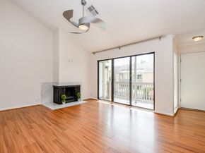 2829 Timmons Lane 190, Houston TX 77027