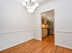 2829 Timmons Lane 190, Houston TX 77027