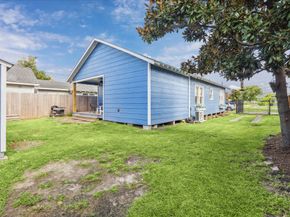 1124 Dunbar Street, Houston TX 77009