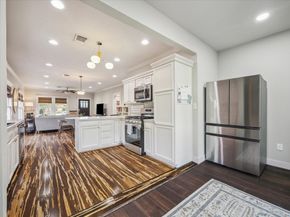 1124 Dunbar Street, Houston TX 77009