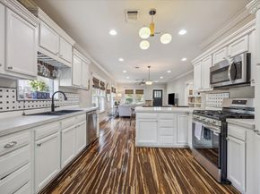 1124 Dunbar Street, Houston TX 77009
