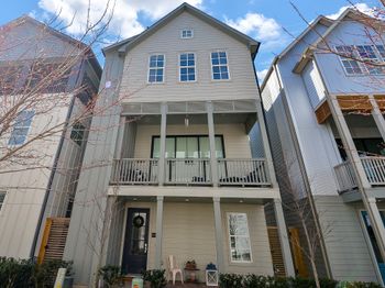 2419 W Kolbe Lane
